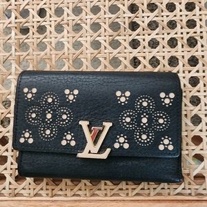 LOUIS VUITTON portefeuulle capucines compact wallet